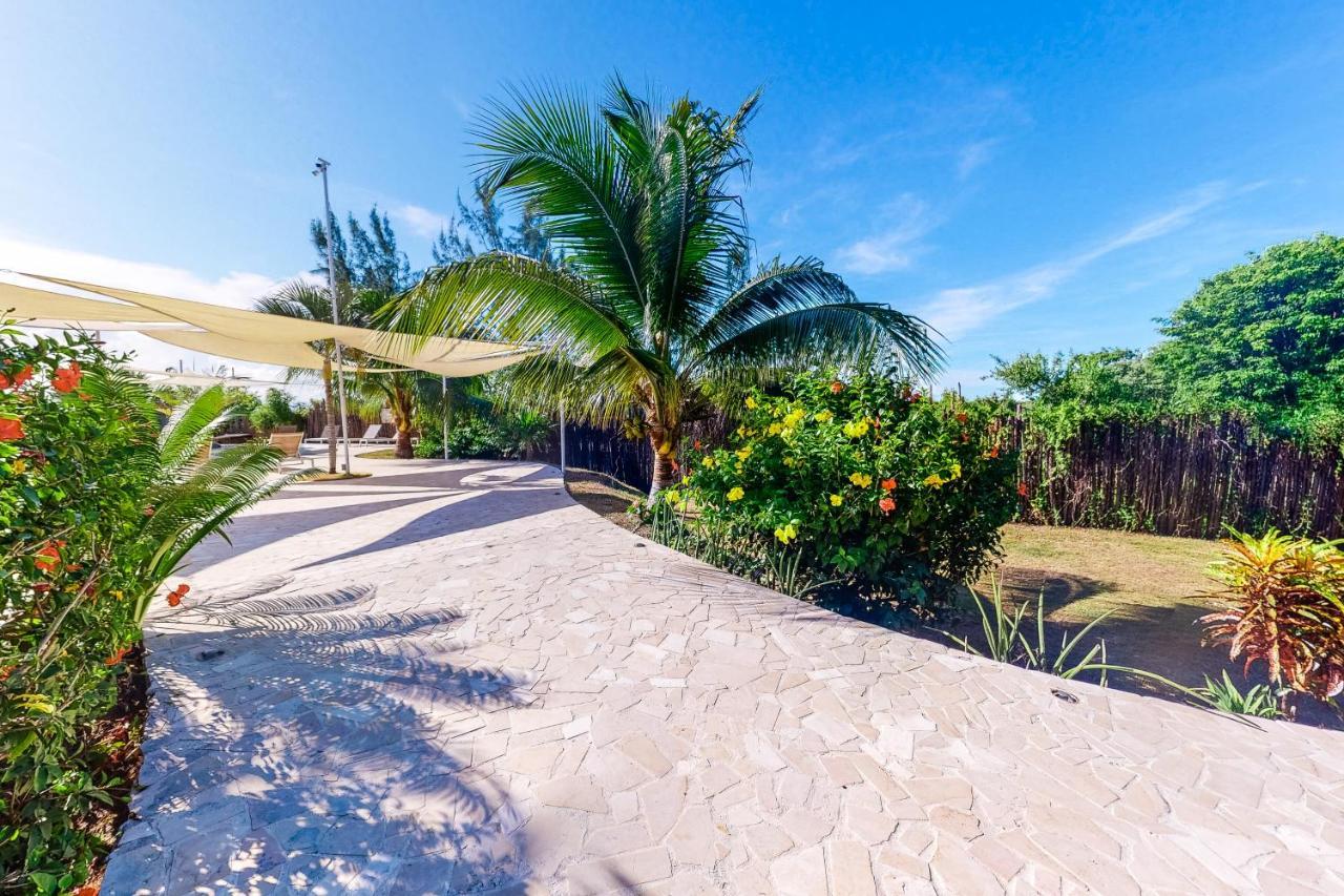 Dolphin @ Swan Villas Майя-Бич Экстерьер фото