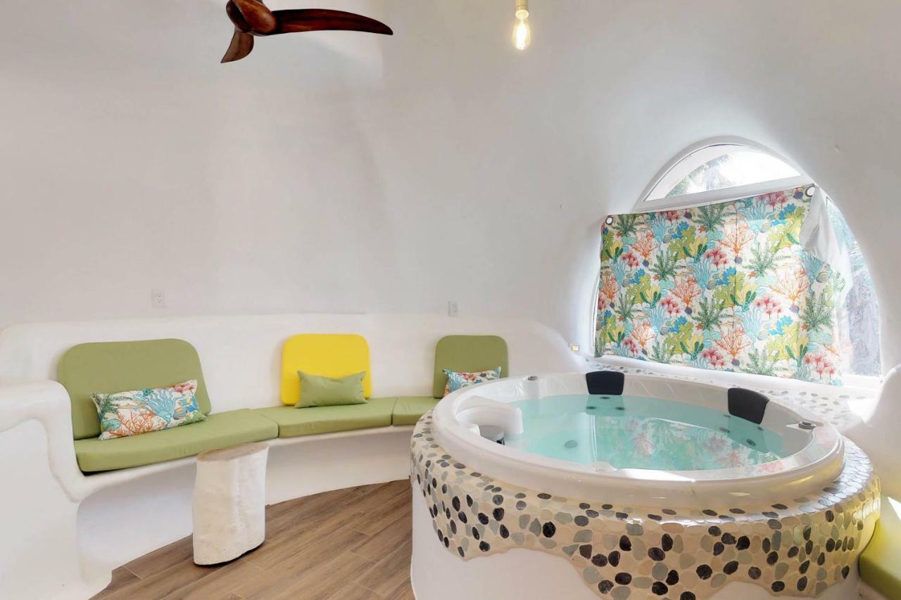 Dolphin @ Swan Villas Майя-Бич Экстерьер фото